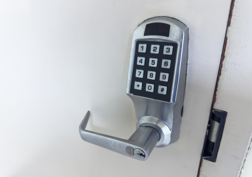electronic keypad lock services in allisonville