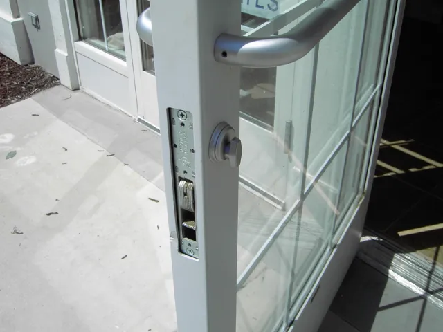 Commercial Door Locksmith Services You Need