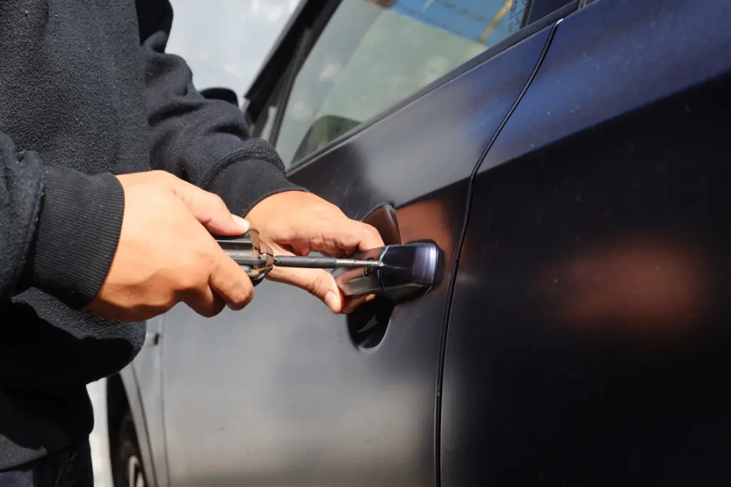 Who Unlocks Car Trunks In Indianapolis?