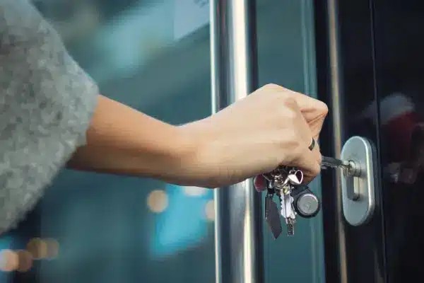 commercial door locksmith indianapolis