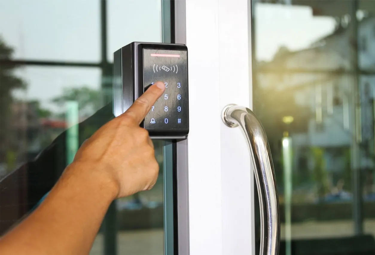 commercial door locksmith near me