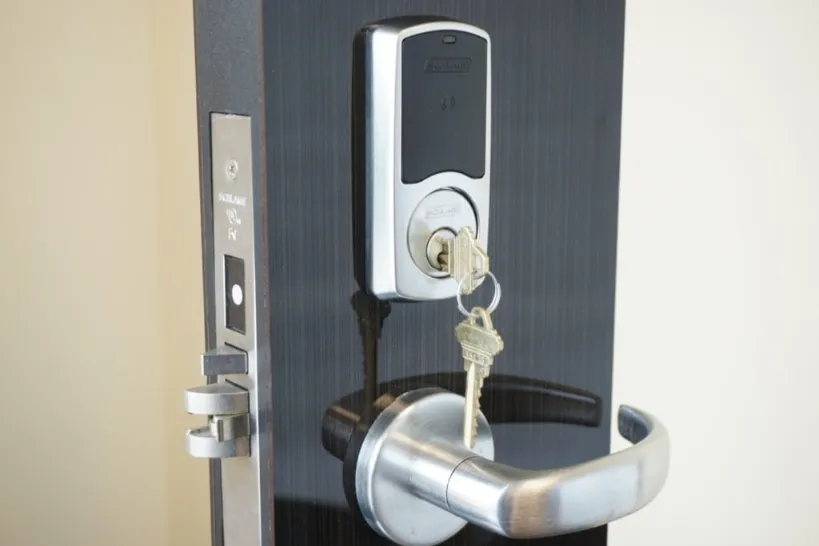 lock installation services in near eastside
